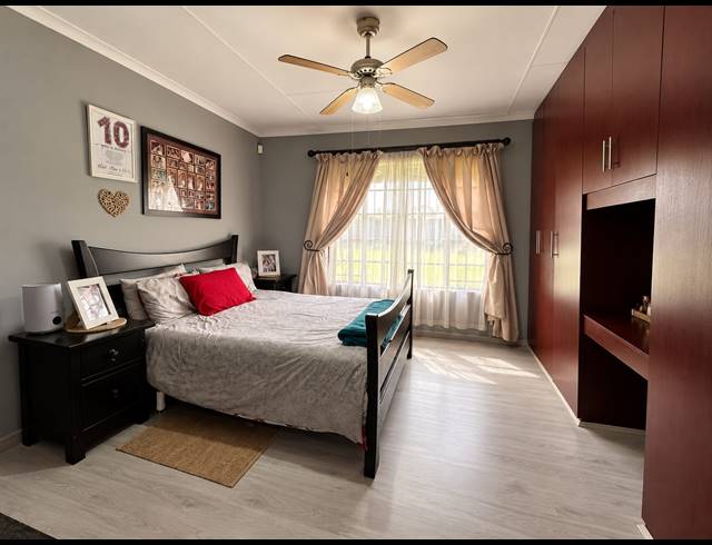 3 BEDROOM HOUSE FOR SALE IN RIVERSDALE